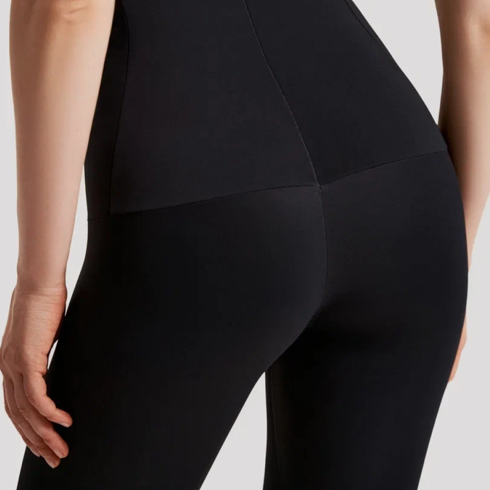 Скрывает целлюлит