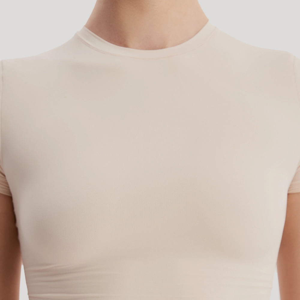 Высокая форма выреза