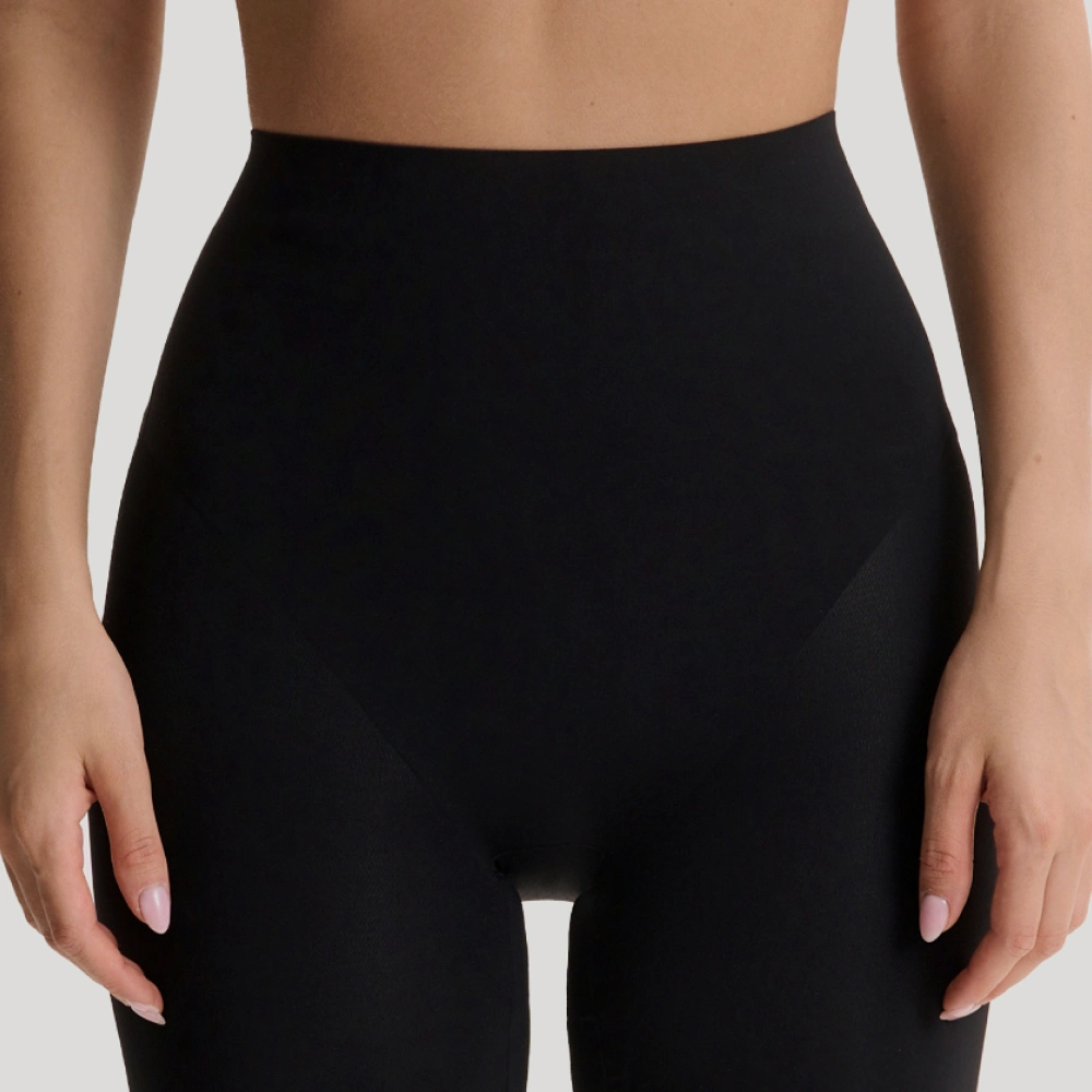 Сглаживают силуэт и проблемные зоны