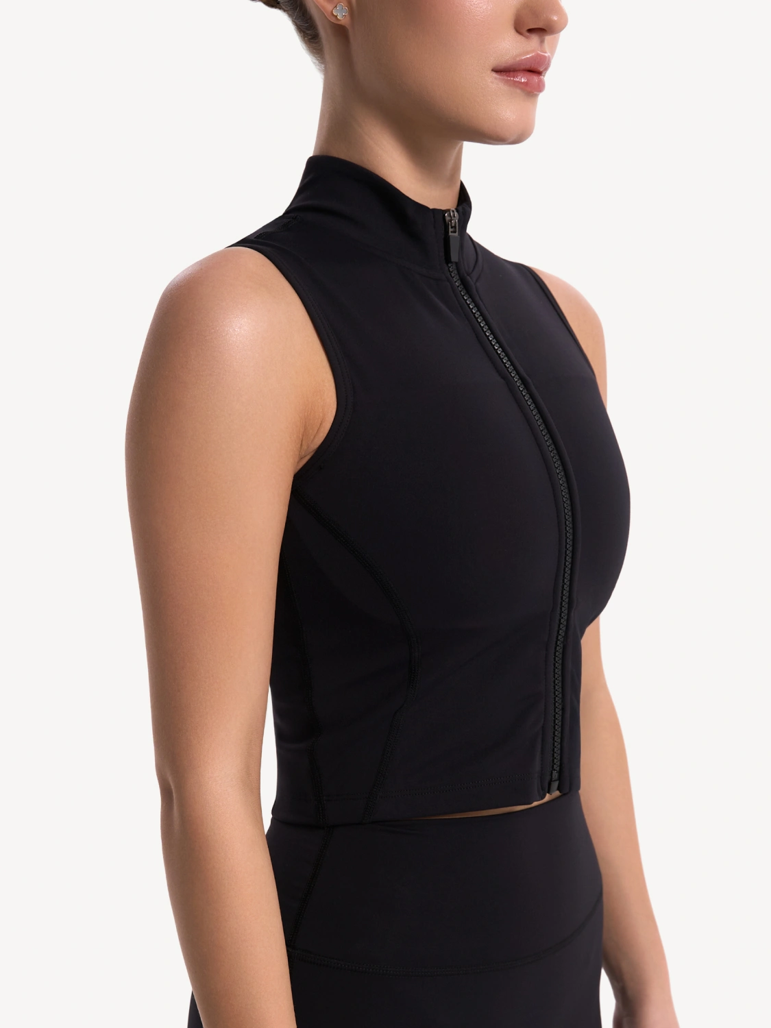 Топ на молнии спорт