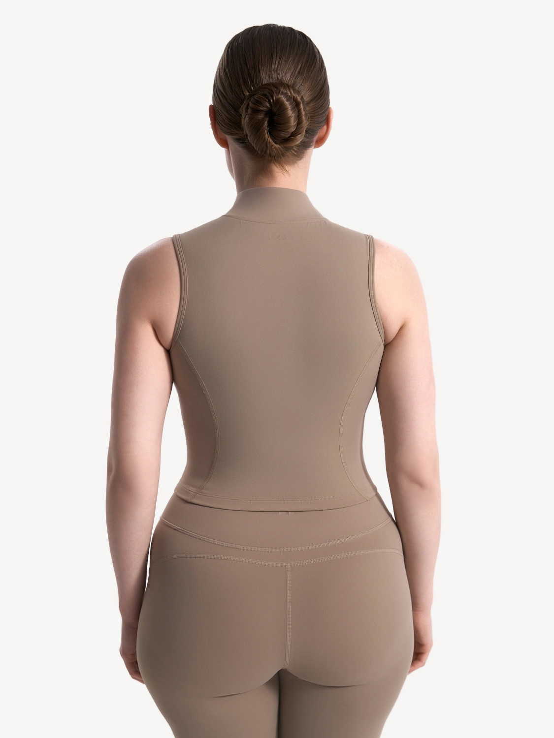 Топ на молнии спорт