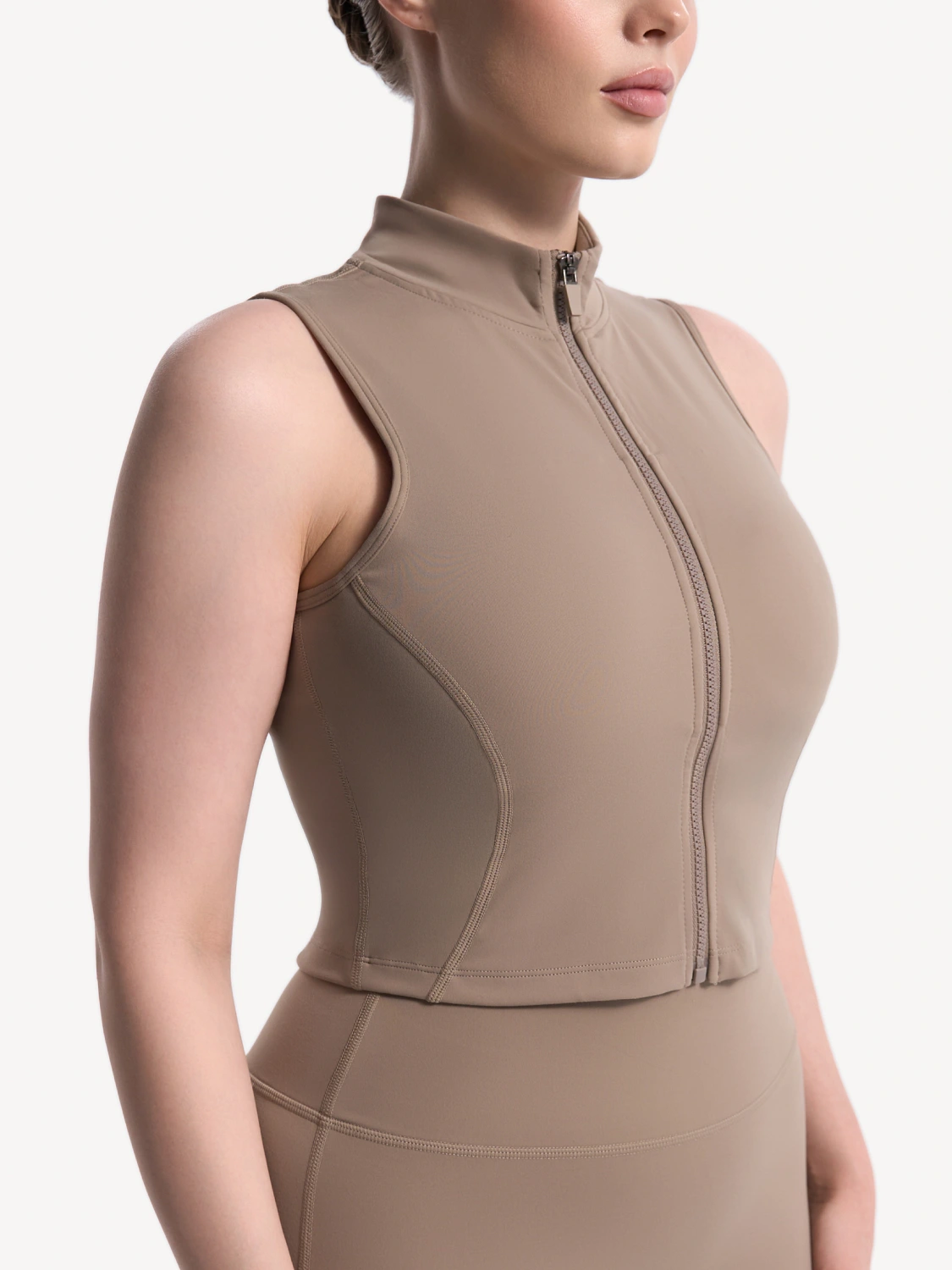 Топ на молнии спорт