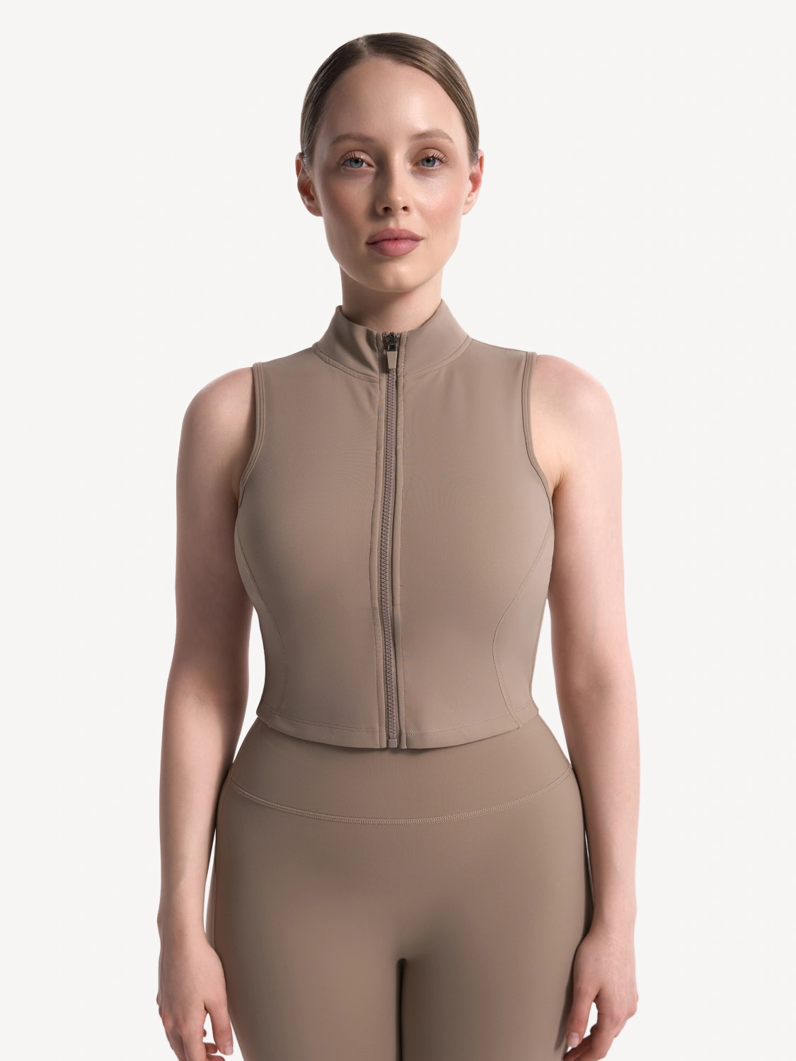 Топ на молнии спорт