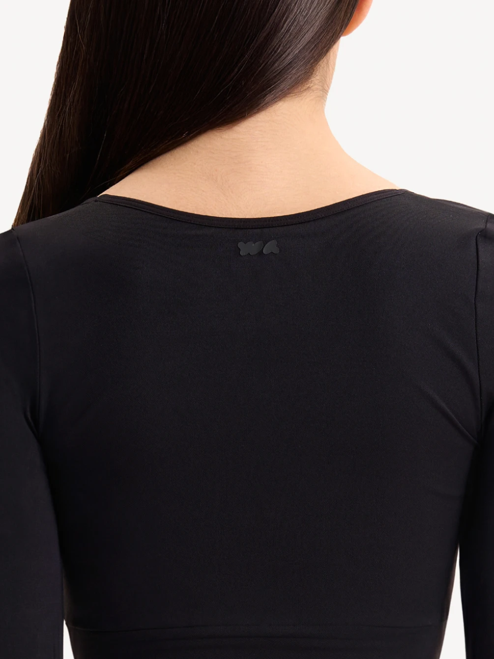 Боди утягивающее с глубоким вырезом