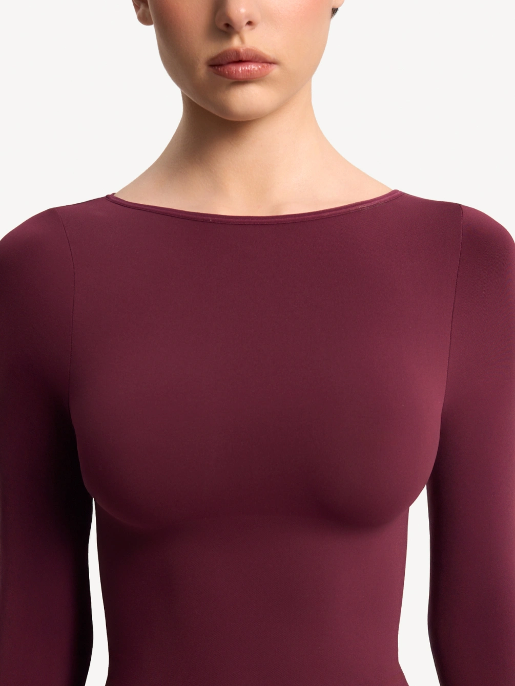 Боди-лонгслив с вырезом лодочка