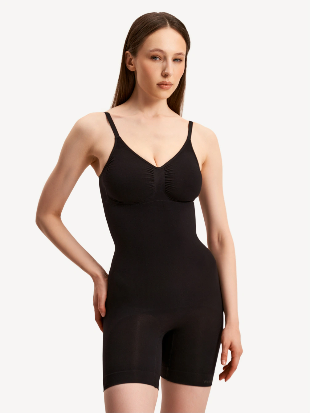 Моделирующий комбинезон