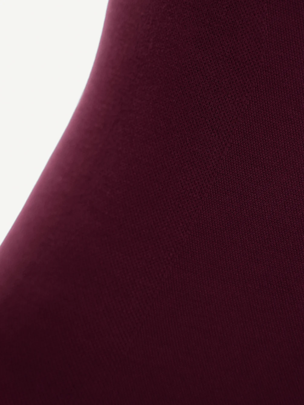 Майка на широких бретелях Viscose Shape бордовая - фото 3