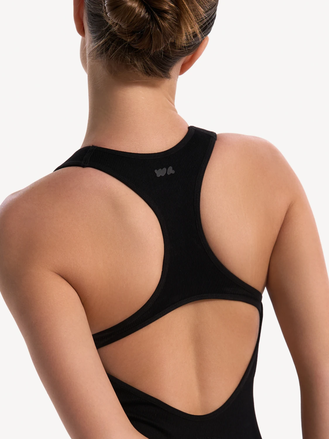 Комбинезон спортивный c открытой спиной спорт