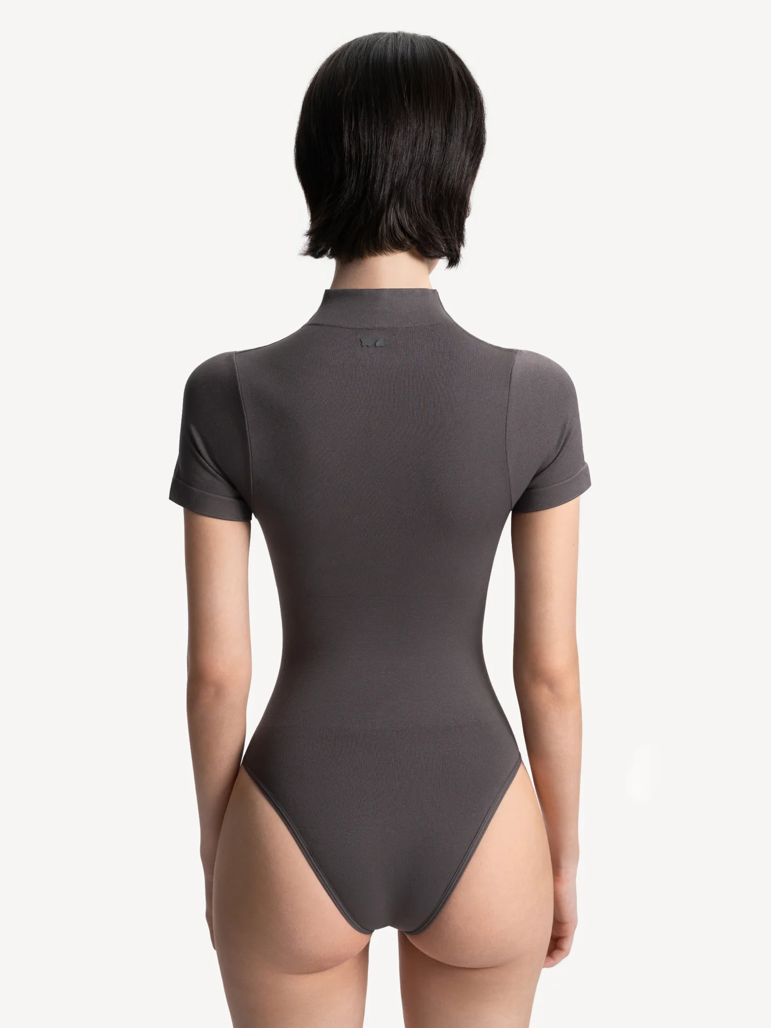 Боди-футболка на молнии