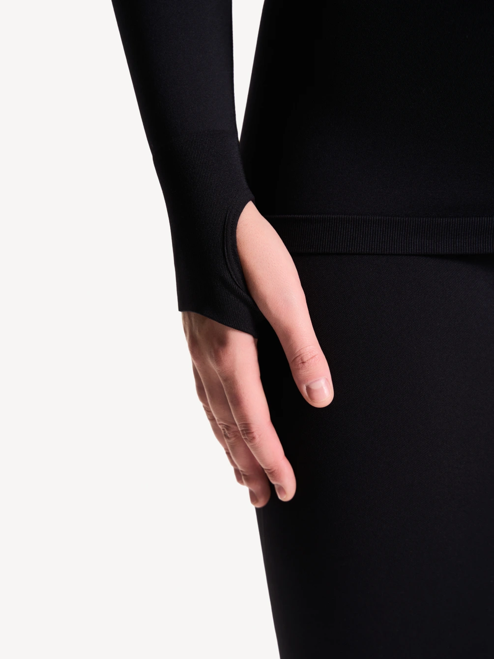 Моделирующий термо-лонгслив