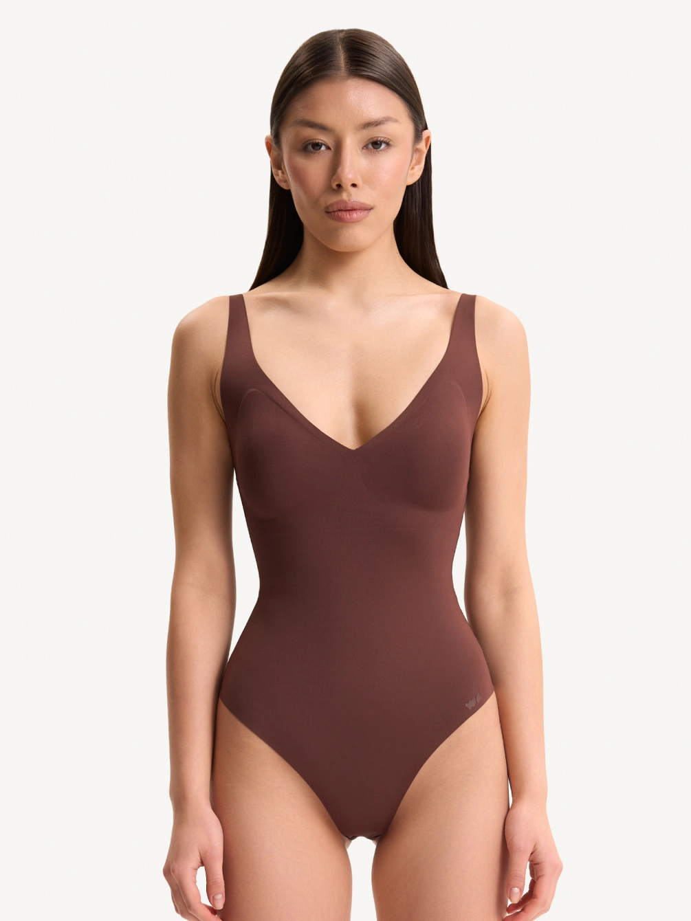 Моделирующее боди с чашками-вкладышами