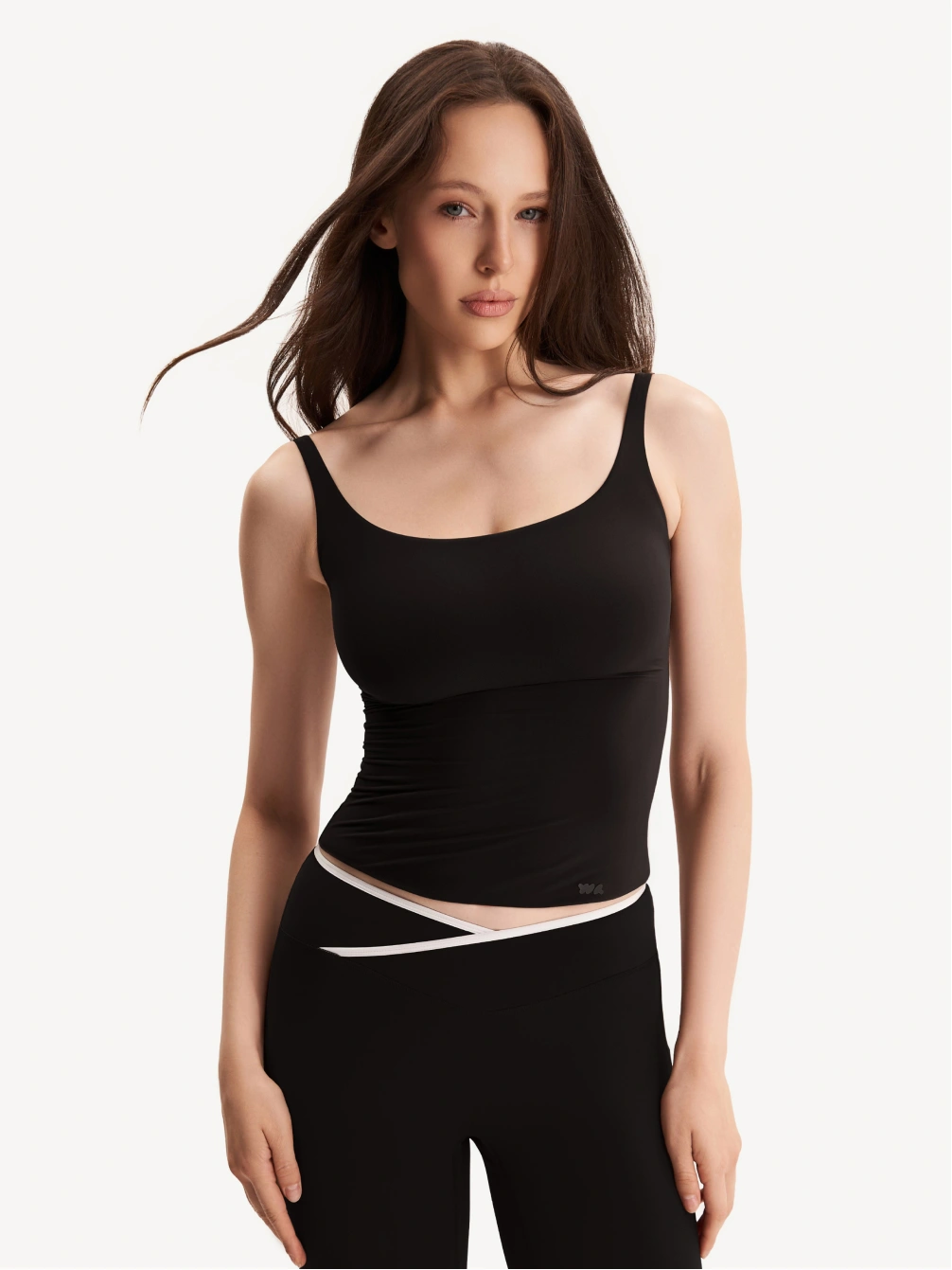 Майка с облегающим силуэтом